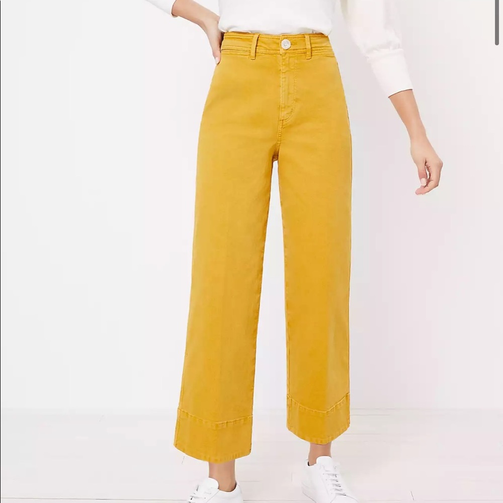 NWOT LOFT High Rise Wide Leg pants, size 6